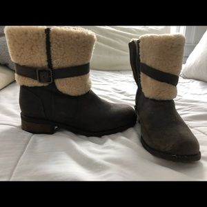 Women’s Ugg Boot - The Blayre II